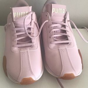 Puma light pink sneakers • NWOT
